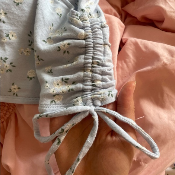 Baby tee floral cropped wrap top - Picture 4 of 5